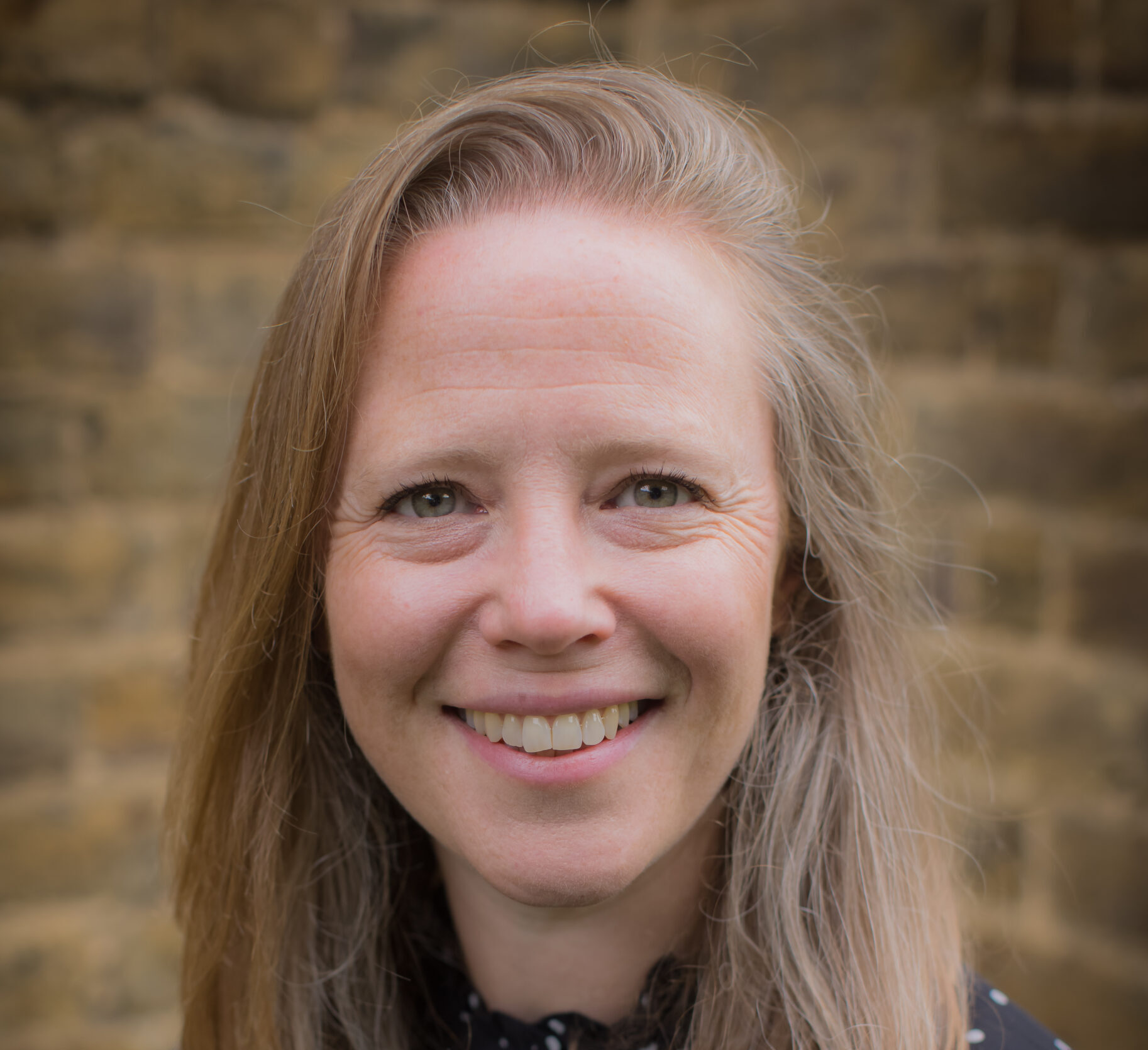 Libby McVeigh - headshot